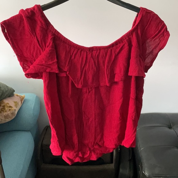 Red Streetwear Society Flowy Off Shoulder Top - Picture 2 of 12